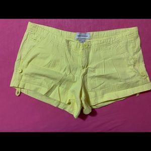 BRAND NEW Urban Behavior Shorts